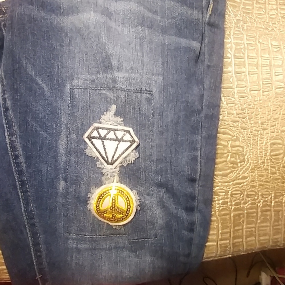 Jeans - Picture 3 of 5